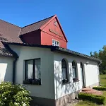 Ostsee-landhaus Maehl In Mit Sauna Und Kamin Auch Fuer Gruppen * Prerow