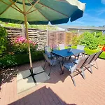 Hébergement de vacances Ostsee-landhaus Maehl In Mit Sauna Und Kamin Auch Fuer Gruppen Prerow