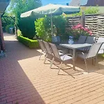 Ostsee-landhaus Maehl In Mit Sauna Und Kamin Auch Fuer Gruppen * Prerow