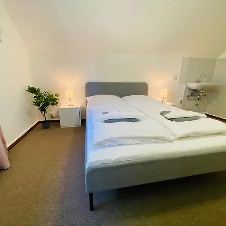 Ostsee-landhaus Maehl In Mit Sauna Und Kamin Auch Fuer Gruppen *