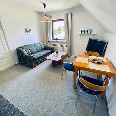 Ostsee-landhaus Maehl In Mit Sauna Und Kamin Auch Fuer Gruppen Holiday home