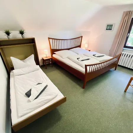 Ostsee-landhaus Maehl In Mit Sauna Und Kamin Auch Fuer Gruppen Feriehus