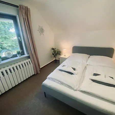Ostsee-landhaus Maehl In Mit Sauna Und Kamin Auch Fuer Gruppen Feriehus *