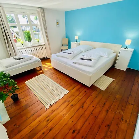 Ostsee-landhaus Maehl In Mit Sauna Und Kamin Auch Fuer Gruppen Holiday home Prerow