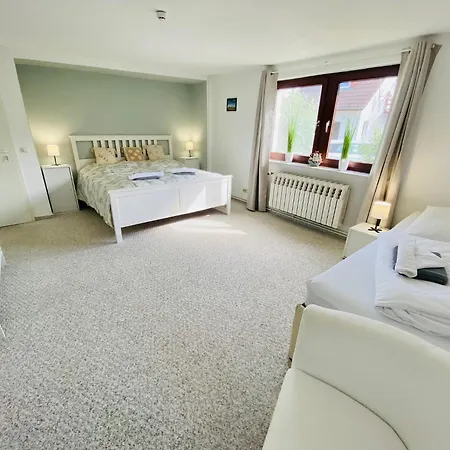 Ostsee-landhaus Maehl In Mit Sauna Und Kamin Auch Fuer Gruppen Holiday home Prerow